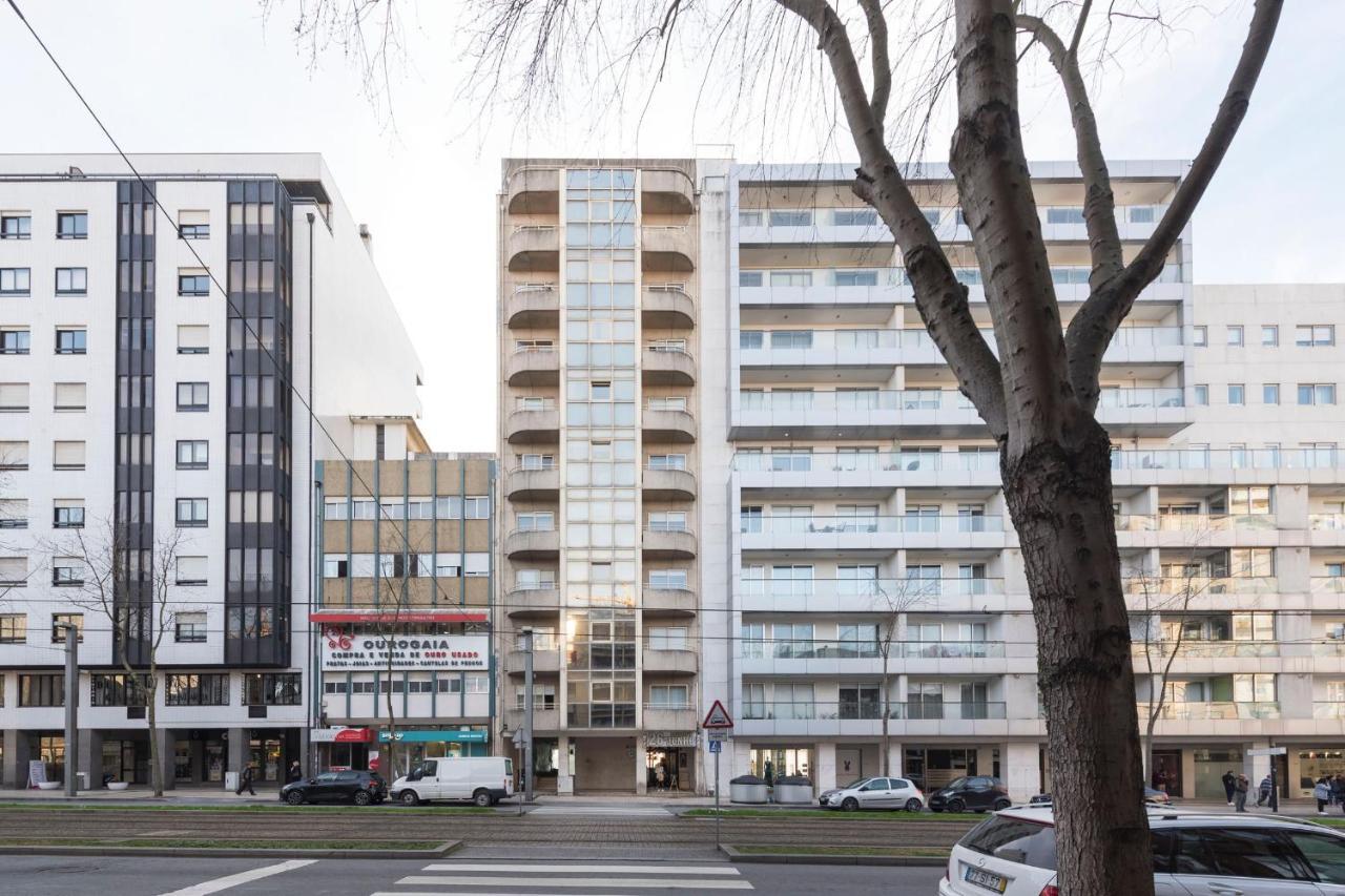 Lovelystay - 1Br Flat With Stunning Views Over Porto Vila Nova de Gaia Eksteriør billede
