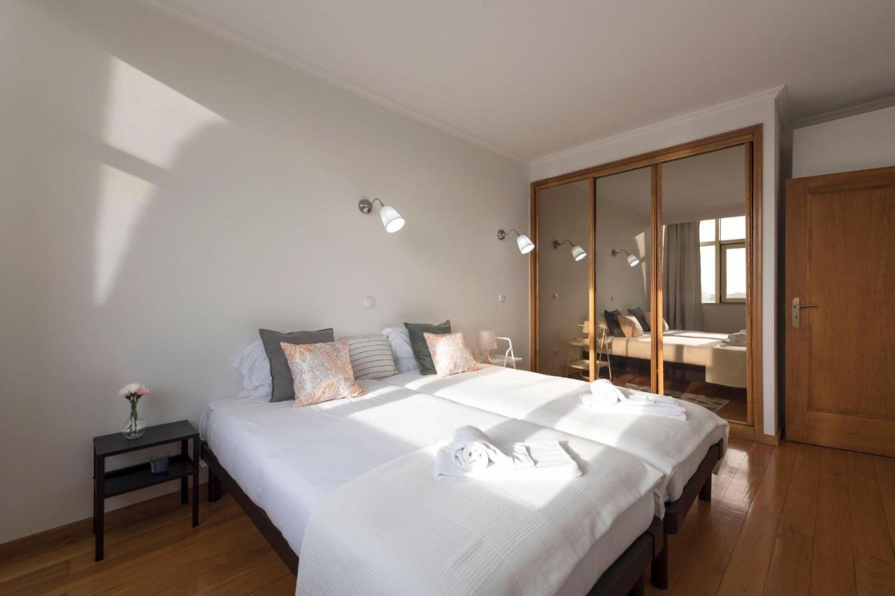 Lovelystay - 1Br Flat With Stunning Views Over Porto Vila Nova de Gaia Eksteriør billede